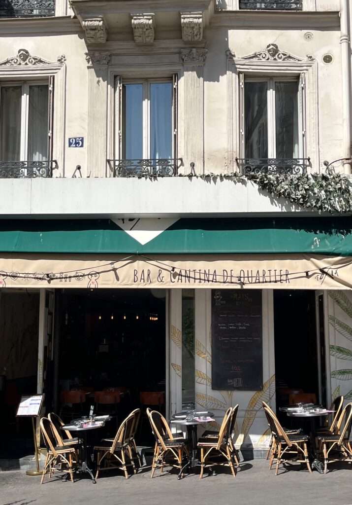 Cafe rue des Martyrs Paris