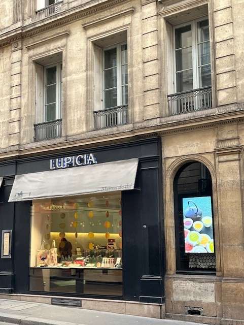 Lupicia Tea