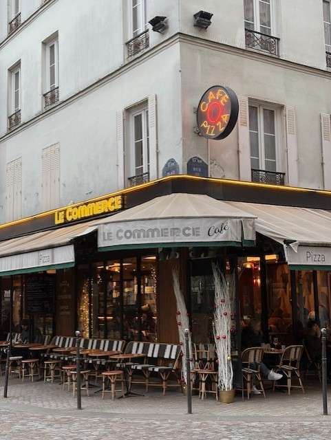 Le Commerce Cafe